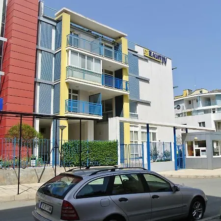 Apartment Elite 4 *